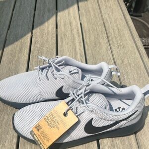 Nike Golf Men’s 11.5 New w / tags